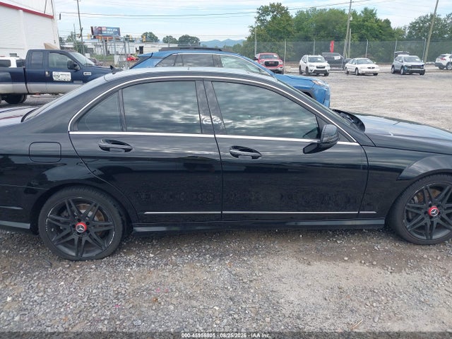 Продаж на аукціоні авто 2013 Mercedes-benz C 300 Sport 4matic, vin: WDDGF8AB4DA824004, номер лоту: 45956805