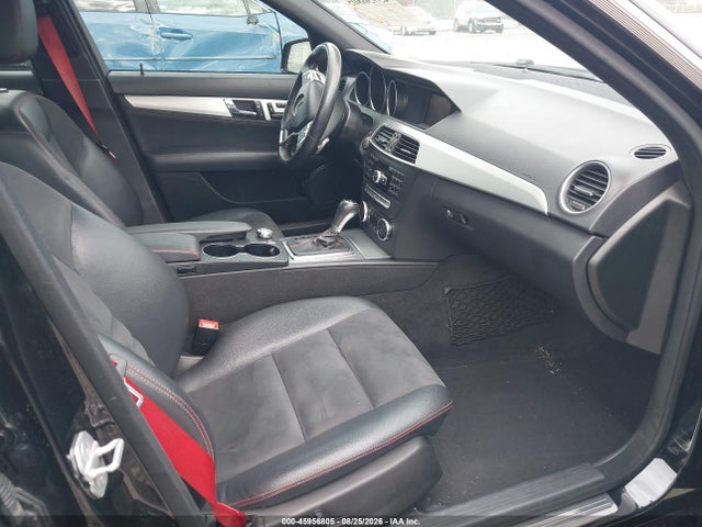 Продаж на аукціоні авто 2013 Mercedes-benz C 300 Sport 4matic, vin: WDDGF8AB4DA824004, номер лоту: 45956805
