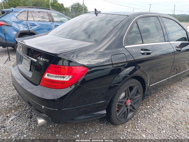 Продаж на аукціоні авто 2013 Mercedes-benz C 300 Sport 4matic, vin: WDDGF8AB4DA824004, номер лоту: 45956805