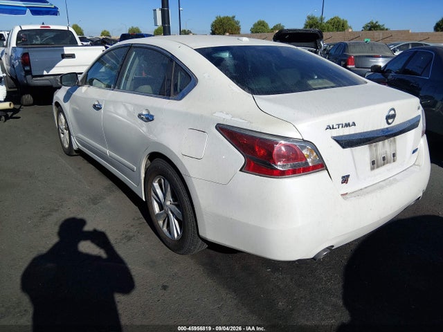1N4AL3AP1FC571096 Nissan Altima 2.5 Sv