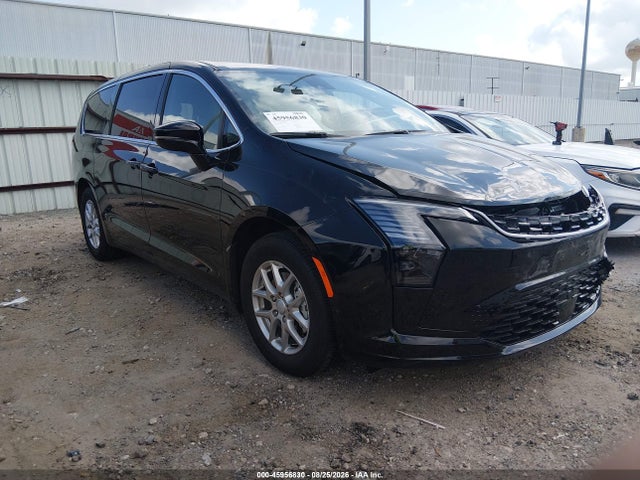 45956830 :رقم المزاد ، 2C4RC1BG9VR585463 vin ، 2027 Chrysler Pacifica مزاد بيع