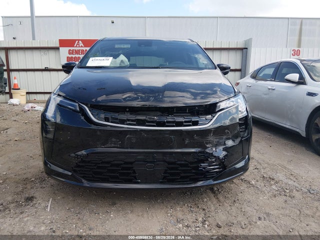 45956830 :رقم المزاد ، 2C4RC1BG9VR585463 vin ، 2027 Chrysler Pacifica مزاد بيع