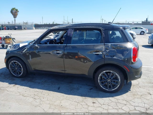 Продажа на аукционе авто 2015 Mini Countryman Cooper S, vin: WMWZC3C5XFWT04317, номер лота: 45956831