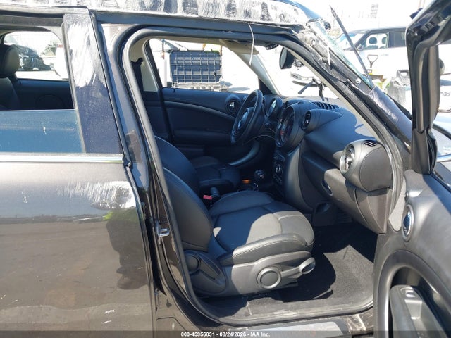 Продажа на аукционе авто 2015 Mini Countryman Cooper S, vin: WMWZC3C5XFWT04317, номер лота: 45956831