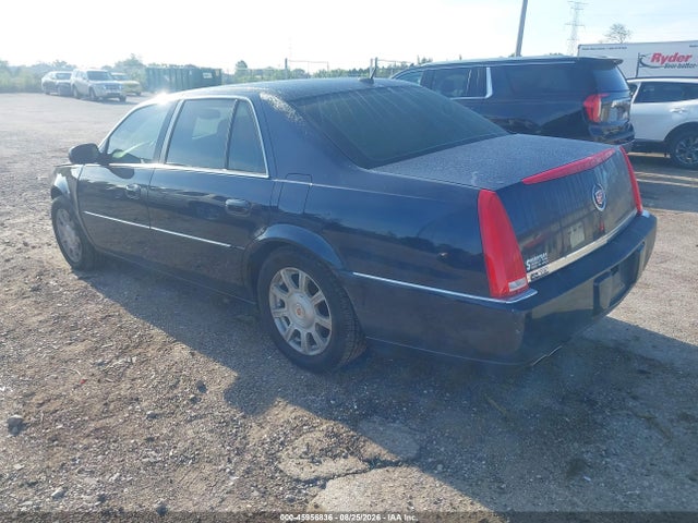 45956836 :رقم المزاد ، 1G6KD57Y58U147802 vin ، 2008 Cadillac Dts 1sa مزاد بيع
