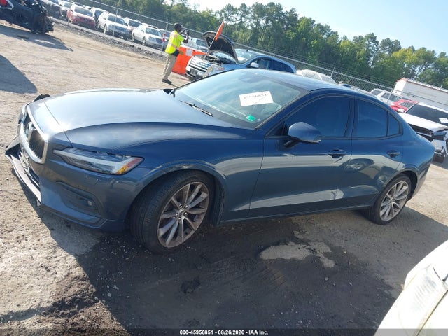Продаж на аукціоні авто 2020 Volvo S60 T6 Momentum, vin: 7JRA22TK2LG065095, номер лоту: 45956851