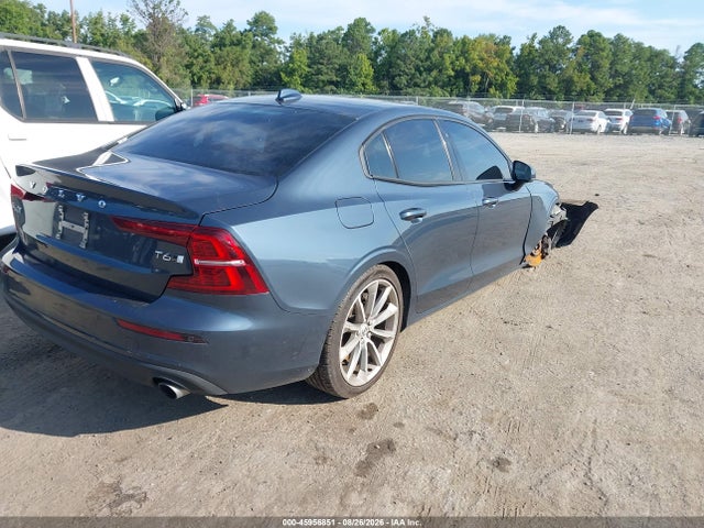 Продаж на аукціоні авто 2020 Volvo S60 T6 Momentum, vin: 7JRA22TK2LG065095, номер лоту: 45956851