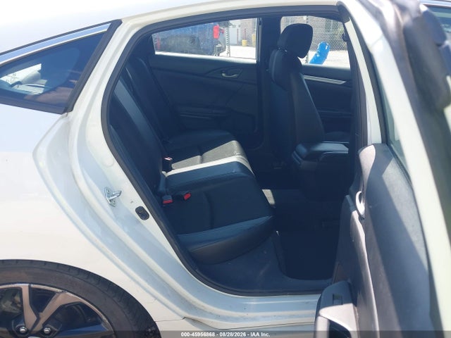 Продажа на аукционе авто 2021 Honda Civic Sport, vin: 2HGFC2F83MH558826, номер лота: 45956868