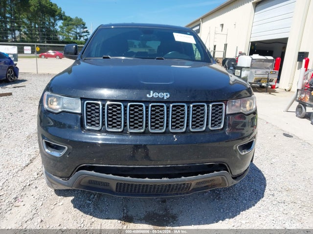 Продажа на аукционе авто 2017 Jeep Grand Cherokee Laredo, vin: 1C4RJFAG7HC811713, номер лота: 45956886