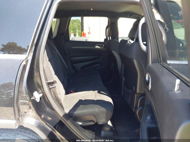 Продажа на аукционе авто 2017 Jeep Grand Cherokee Laredo, vin: 1C4RJFAG7HC811713, номер лота: 45956886