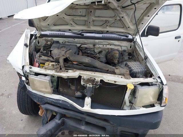 Продажа на аукционе авто 2000 Nissan Frontier Xe, vin: 1N6DD21S9YC434880, номер лота: 45956888