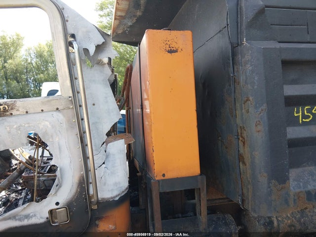 1993 Peterbilt 357 მანქანა იყიდება აუქციონზე, vin: 1XPADB0X8PD326776, აუქციონის ნომერი: 45956919