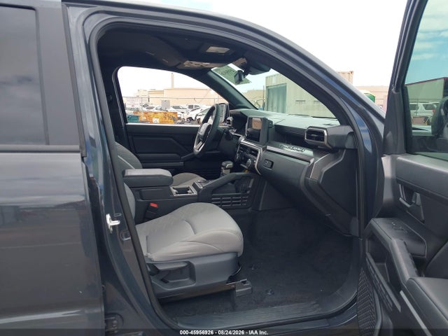 3TYKB5FN9ST022313 Toyota Tacoma Trd Sport