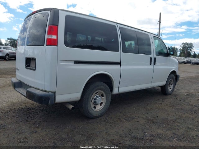 Chevrolet Express 2500 Ls 2018 1GAWGEFG3J1302815 Image 4