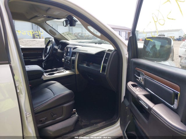 45956933 :رقم المزاد ، 1C6RR7NT9JS192377 vin ، 2018 Ram 1500 Laramie  4x4 5'7 Box مزاد بيع