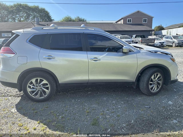5N1AT2MT7FC852070 Nissan Rogue Sl