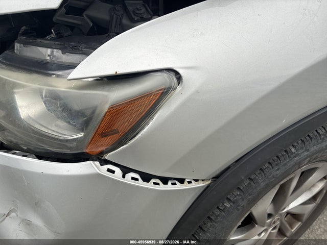 5N1AT2MT7FC852070 Nissan Rogue Sl