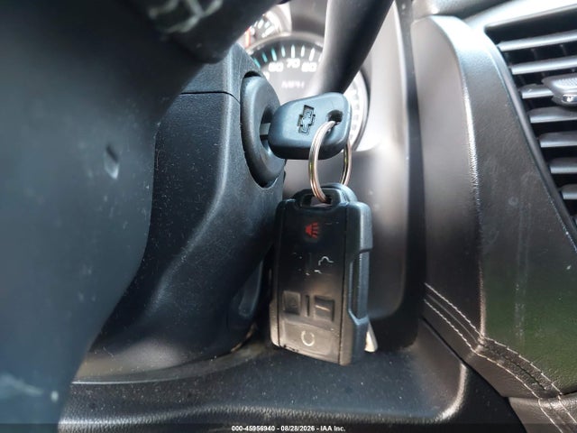 Продажа на аукционе авто 2015 Chevrolet Suburban Lt, vin: 1GNSCJKC1FR273425, номер лота: 45956940