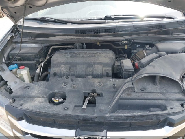 Auction sale of the 2016 Honda Odyssey Ex-l, vin: 5FNRL5H62GB125386, lot number: 45956947