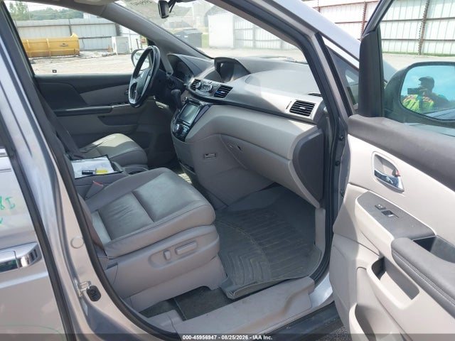 Auction sale of the 2016 Honda Odyssey Ex-l, vin: 5FNRL5H62GB125386, lot number: 45956947