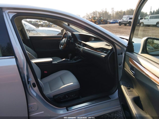 45956990 :رقم المزاد ، JTHBW1GG8E2048971 vin ، 2014 Lexus Es 300h مزاد بيع