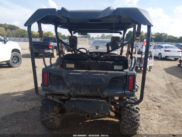 45956991 :رقم المزاد ، 1HFVE0423L4402858 vin ، 2020 Honda Sxs1000 M5 مزاد بيع