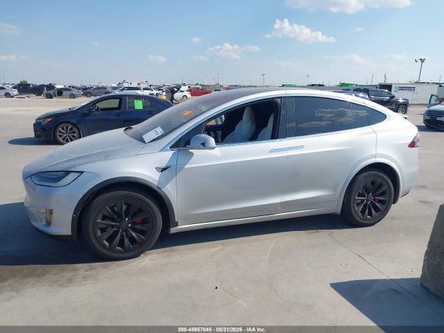 45957045 :رقم المزاد ، 5YJXCBE2XGF029383 vin ، 2016 Tesla Model X 60d/70d/75d/90d/p100d مزاد بيع