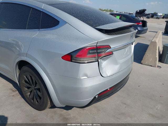 45957045 :رقم المزاد ، 5YJXCBE2XGF029383 vin ، 2016 Tesla Model X 60d/70d/75d/90d/p100d مزاد بيع
