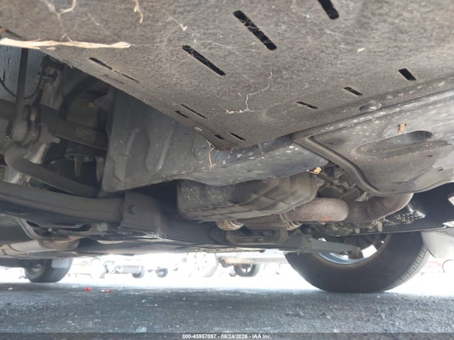 KIA SEDONA LX 2016 KNDMB5C15G6114371 Image 16