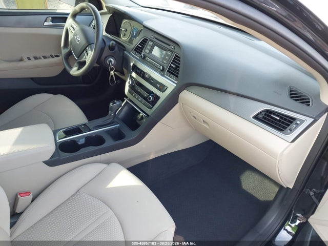 Продажа на аукционе авто 2015 Hyundai Sonata Se, vin: 5NPE24AF2FH203235, номер лота: 45957103