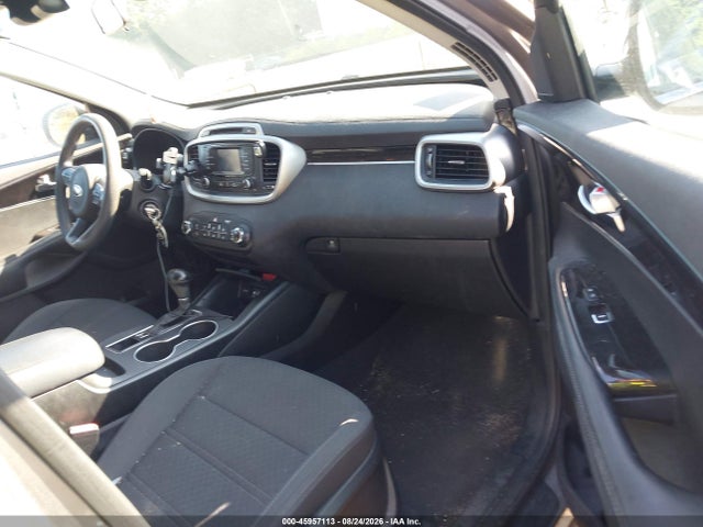 45957113 :رقم المزاد ، 5XYPGDA54JG371461 vin ، 2018 Kia Sorento 3.3l Lx مزاد بيع
