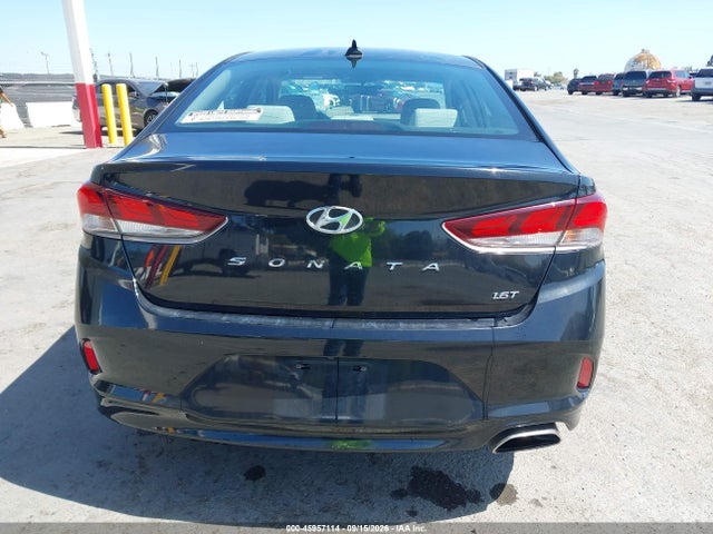 Hyundai SONATA ECO 2018 5NPE24AA5JH692579 Image 18