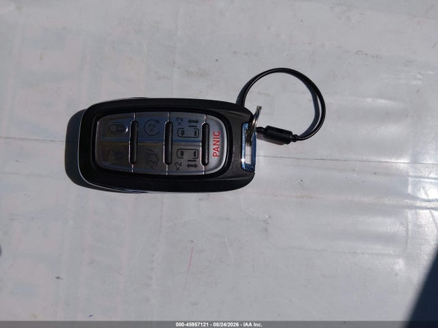 Chrysler Pacifica 2027 2C4RC1BG9VR568680 Image 11