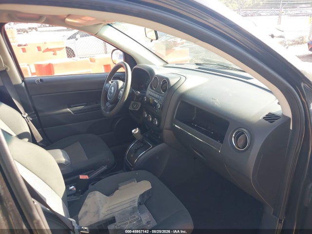 2011 Jeep Compass მანქანა იყიდება აუქციონზე, vin: 1J4NF1FB2BD218174, აუქციონის ნომერი: 45957142