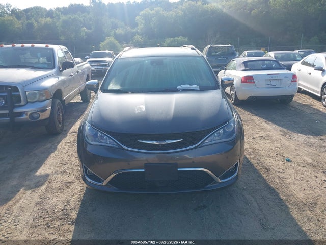 45957162 :رقم المزاد ، 2C4RC1GG0HR748773 vin ، 2017 Chrysler Pacifica Limited مزاد بيع