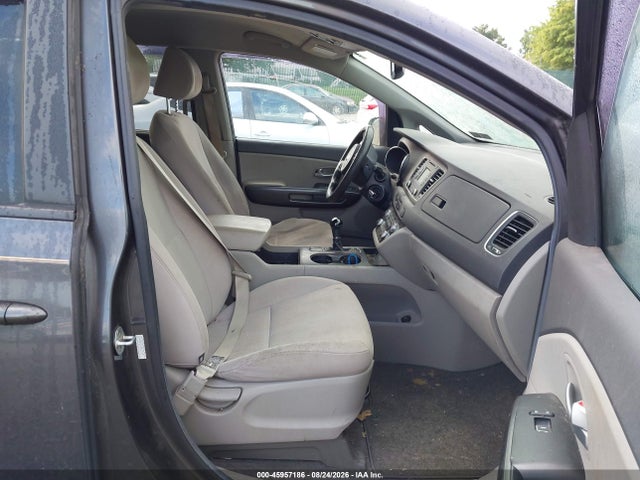 KIA SEDONA LX 2016 KNDMB5C10G6171917 Image 5