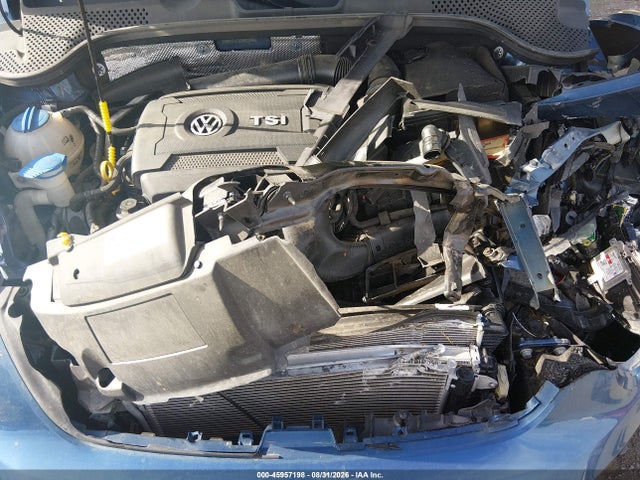 45957198 :رقم المزاد ، 3VW517AT0GM822984 vin ، 2016 Volkswagen Beetle 1.8t Sel مزاد بيع