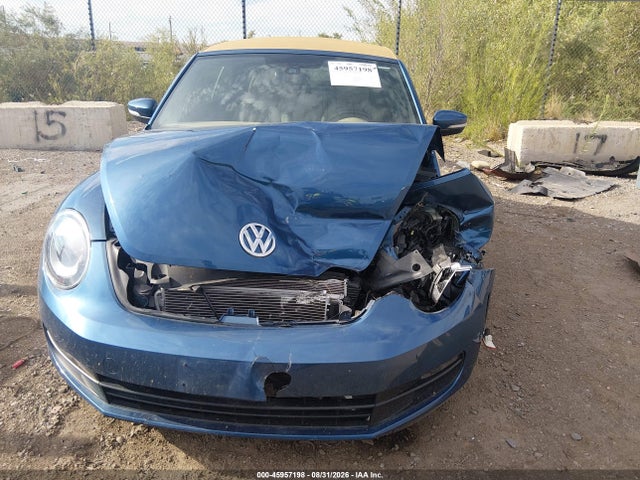45957198 :رقم المزاد ، 3VW517AT0GM822984 vin ، 2016 Volkswagen Beetle 1.8t Sel مزاد بيع