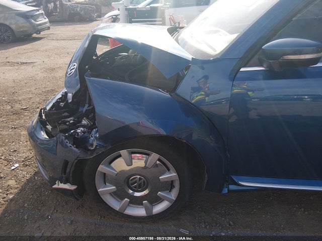 45957198 :رقم المزاد ، 3VW517AT0GM822984 vin ، 2016 Volkswagen Beetle 1.8t Sel مزاد بيع