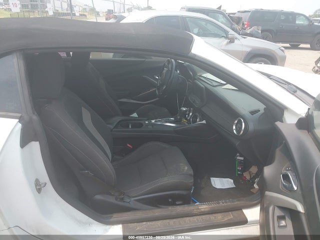 45957230 :رقم المزاد ، 1G1FB3DX0J0114894 vin ، 2018 Chevrolet Camaro 1lt مزاد بيع