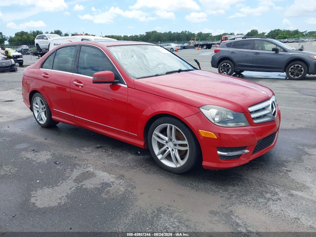 45957244 :رقم المزاد ، WDDGF4HB7DR271249 vin ، 2013 Mercedes-benz C 250 Sport مزاد بيع
