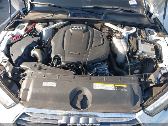 2019 Audi A4 40 Premium/40 Titanium Premium მანქანა იყიდება აუქციონზე, vin: WAUGMAF46KA058255, აუქციონის ნომერი: 45957248