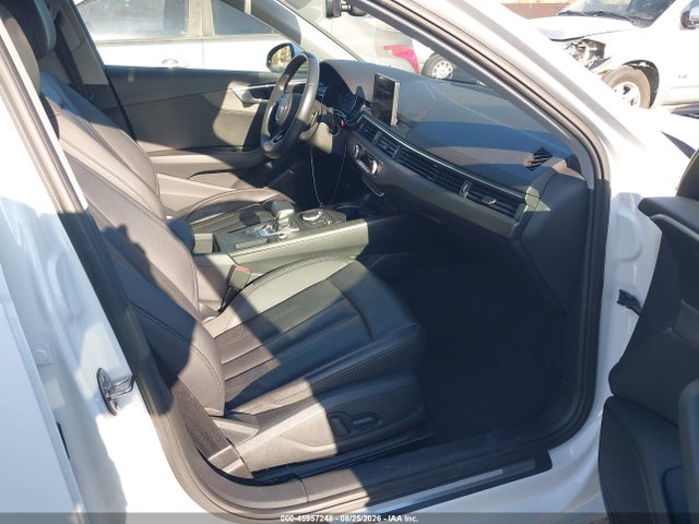2019 Audi A4 40 Premium/40 Titanium Premium მანქანა იყიდება აუქციონზე, vin: WAUGMAF46KA058255, აუქციონის ნომერი: 45957248