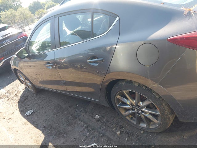 Продажа на аукционе авто 2018 Mazda Mazda3 Touring, vin: 3MZBN1V3XJM162412, номер лота: 45957270