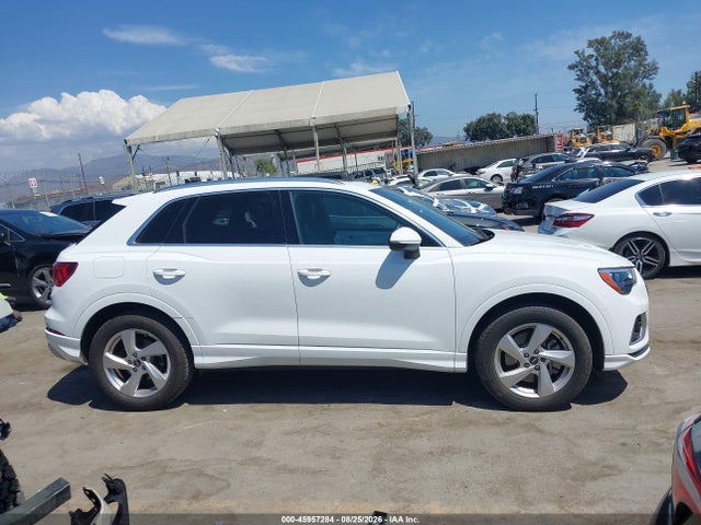 Продажа на аукционе авто 2021 Audi Q3 Premium 40 Tfsi Quattro Tiptronic, vin: WA1AUCF37M1138690, номер лота: 45957284