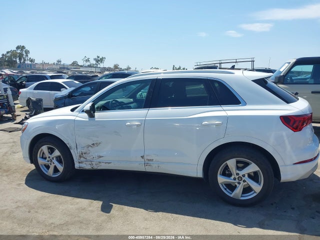 Продажа на аукционе авто 2021 Audi Q3 Premium 40 Tfsi Quattro Tiptronic, vin: WA1AUCF37M1138690, номер лота: 45957284