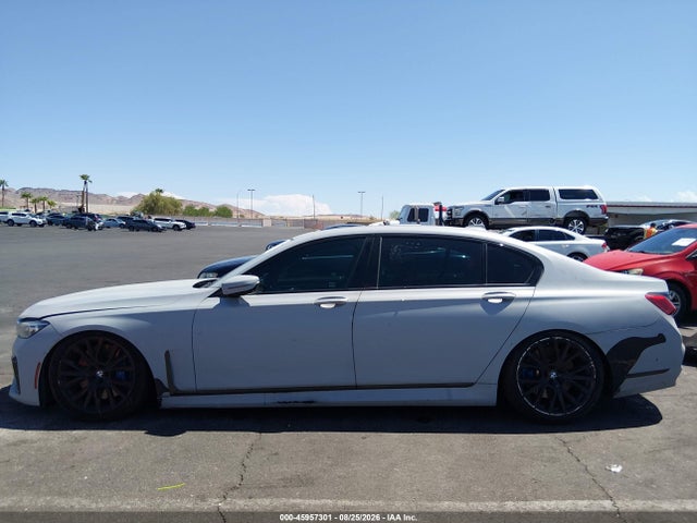 WBA7U2C01MCF12395 BMW 750i Xdrive