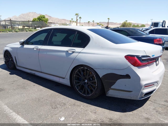 WBA7U2C01MCF12395 BMW 750i Xdrive
