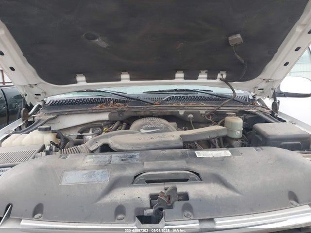 Продаж на аукціоні авто 2002 Chevrolet Suburban 2500 Lt, vin: 3GNGK26U32G328324, номер лоту: 45957302