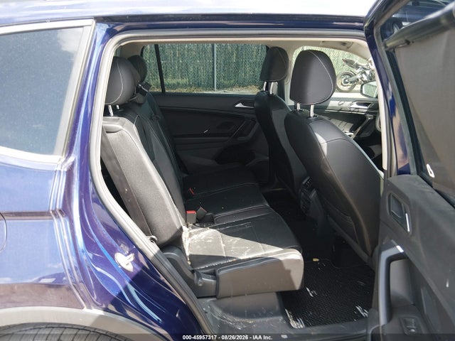 2021 Volkswagen Tiguan 2.0t Se/2.0t Se R-line Black/2.0t Sel მანქანა იყიდება აუქციონზე, vin: 3VV3B7AX1MM123242, აუქციონის ნომერი: 45957317